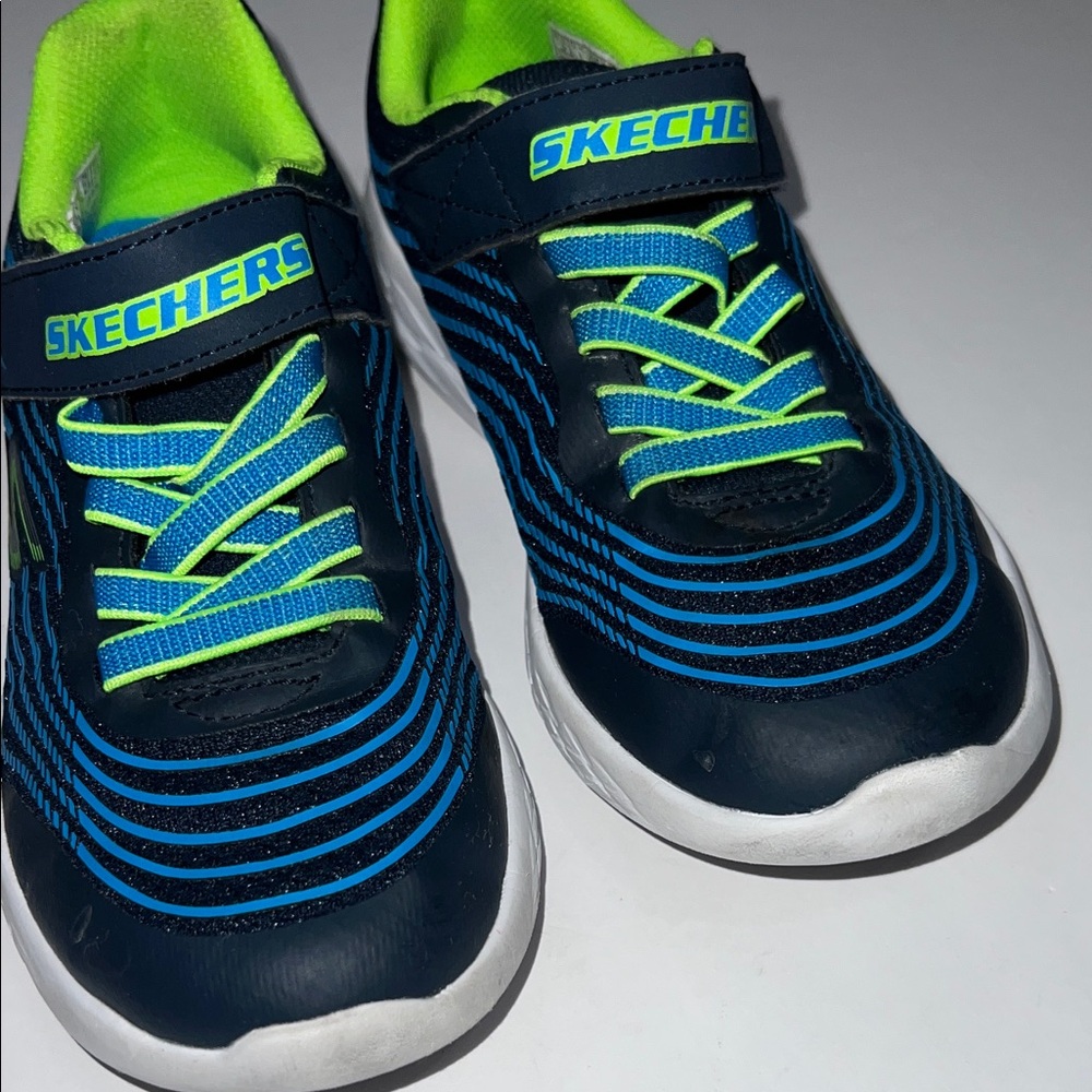 Skechers Blue and Neon Green Kids' size 2 - Picture 4 of 9